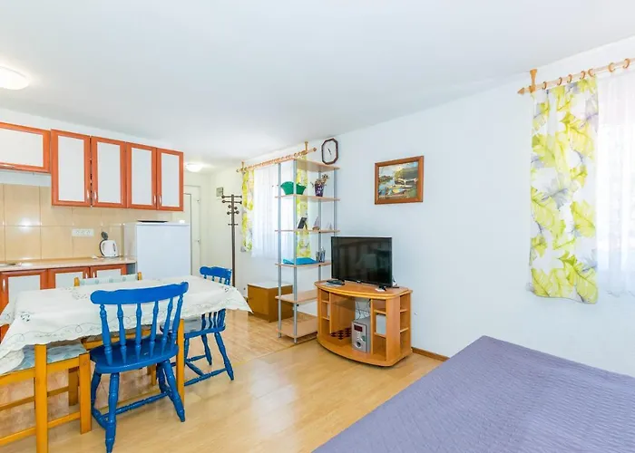 Apartman Cozy Emina Near The Sea Premantura