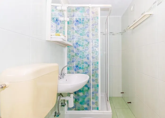 Cozy Emina Near The Sea *