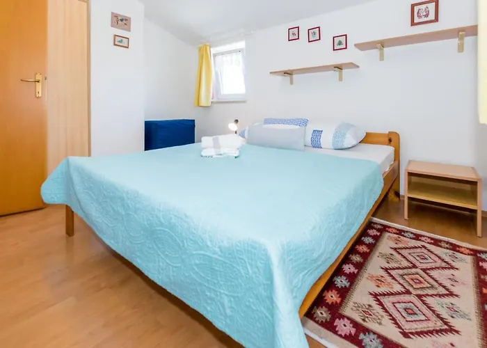 Cozy Emina Near The Sea Apartman Premantura